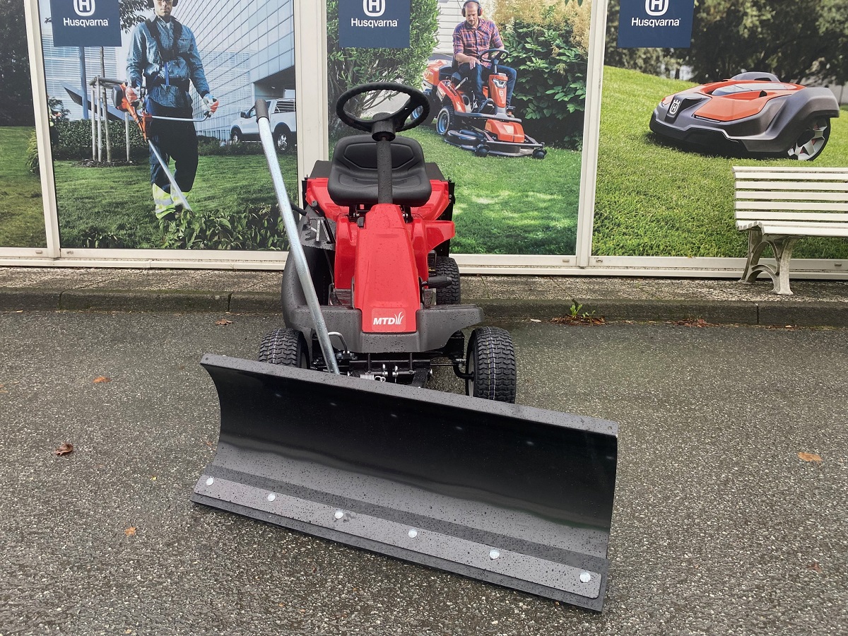 MTD 60 RDE MiniRider Aufsitzmäher mit Schneeschild 100 – Image 6